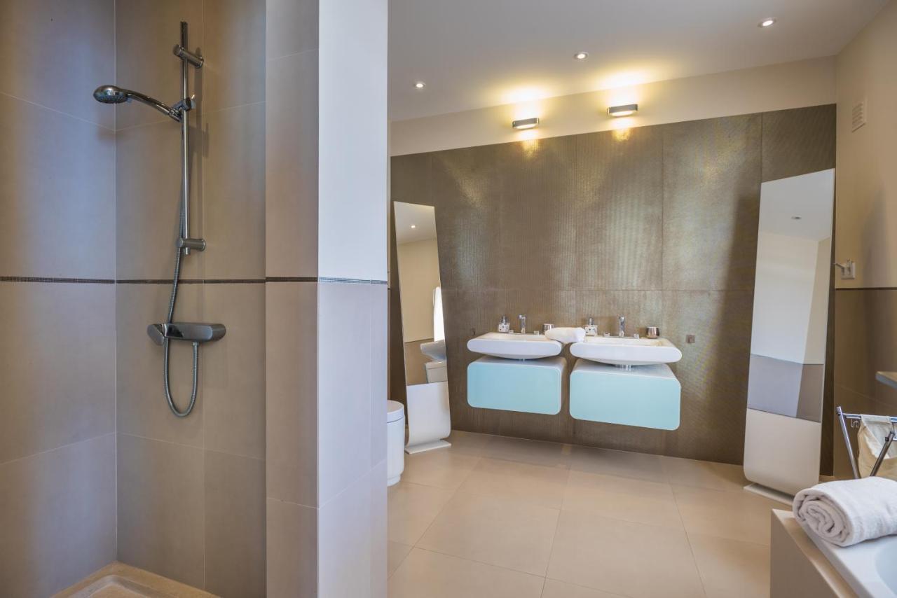 Villa La Terrasse Palheiro Village With Private Pool By Hr Madeira Funchal  Buitenkant foto